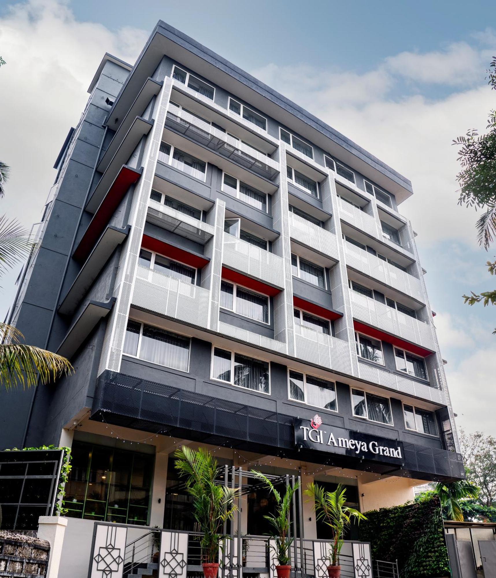 Hotel TGI Ameya Grand Panaji Exterior foto